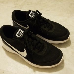 Nike Flex RN 7 sneakers